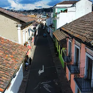 San Marcos Cultural&guesthouse Quito